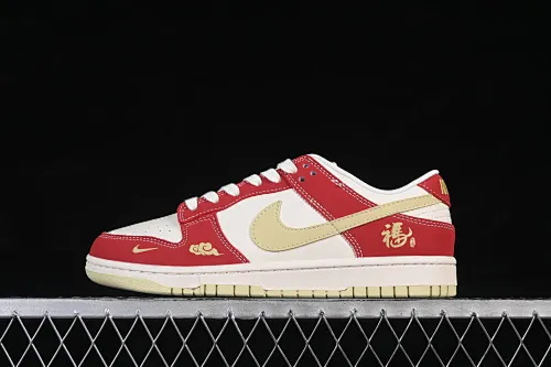 All categories Nk SB Dunk Series Nk SB Dunk Low High-end customized low-top sneakers Nike SB Dunk Low Limited to the Year of the Horse Good fortune and good fortune High-end customized low-top casual skateboard shoes MZ9588-851